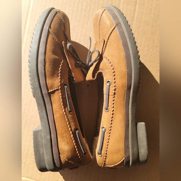 UGG Womens Haylie Brown Leather Shearling Fur Boat Shoes - Picture 4 of 9